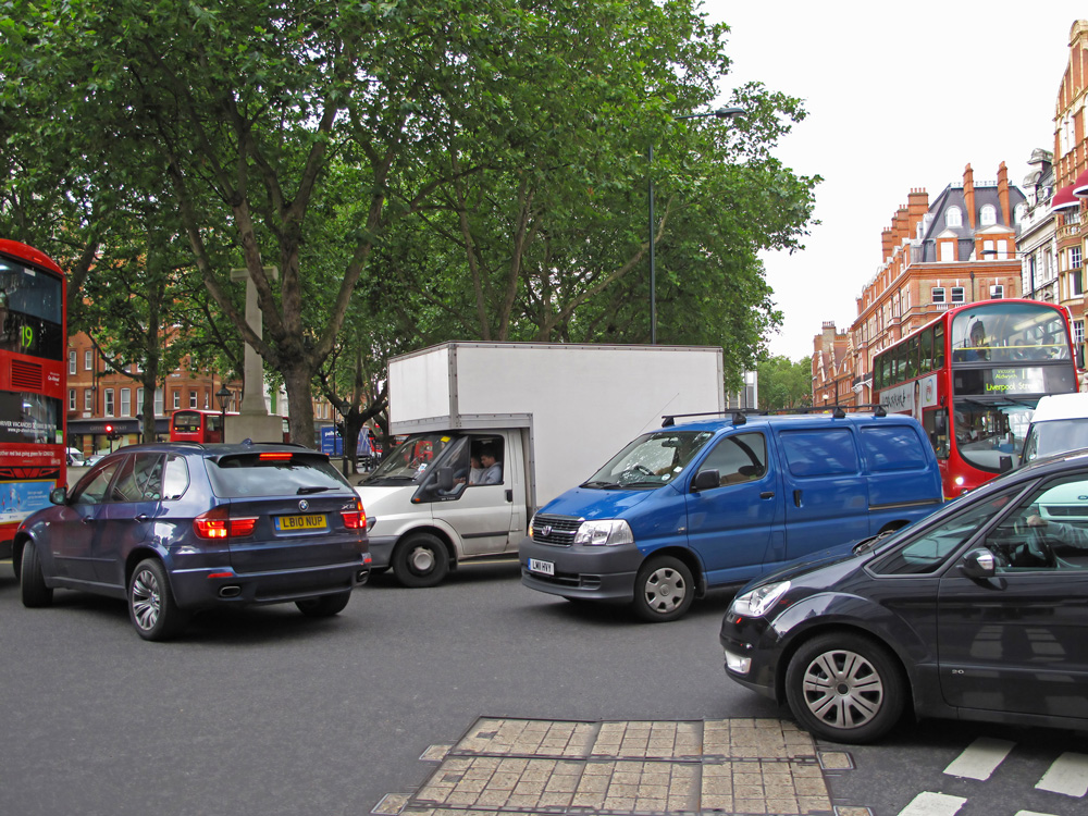 Nick White Driving School heavy traffic driving